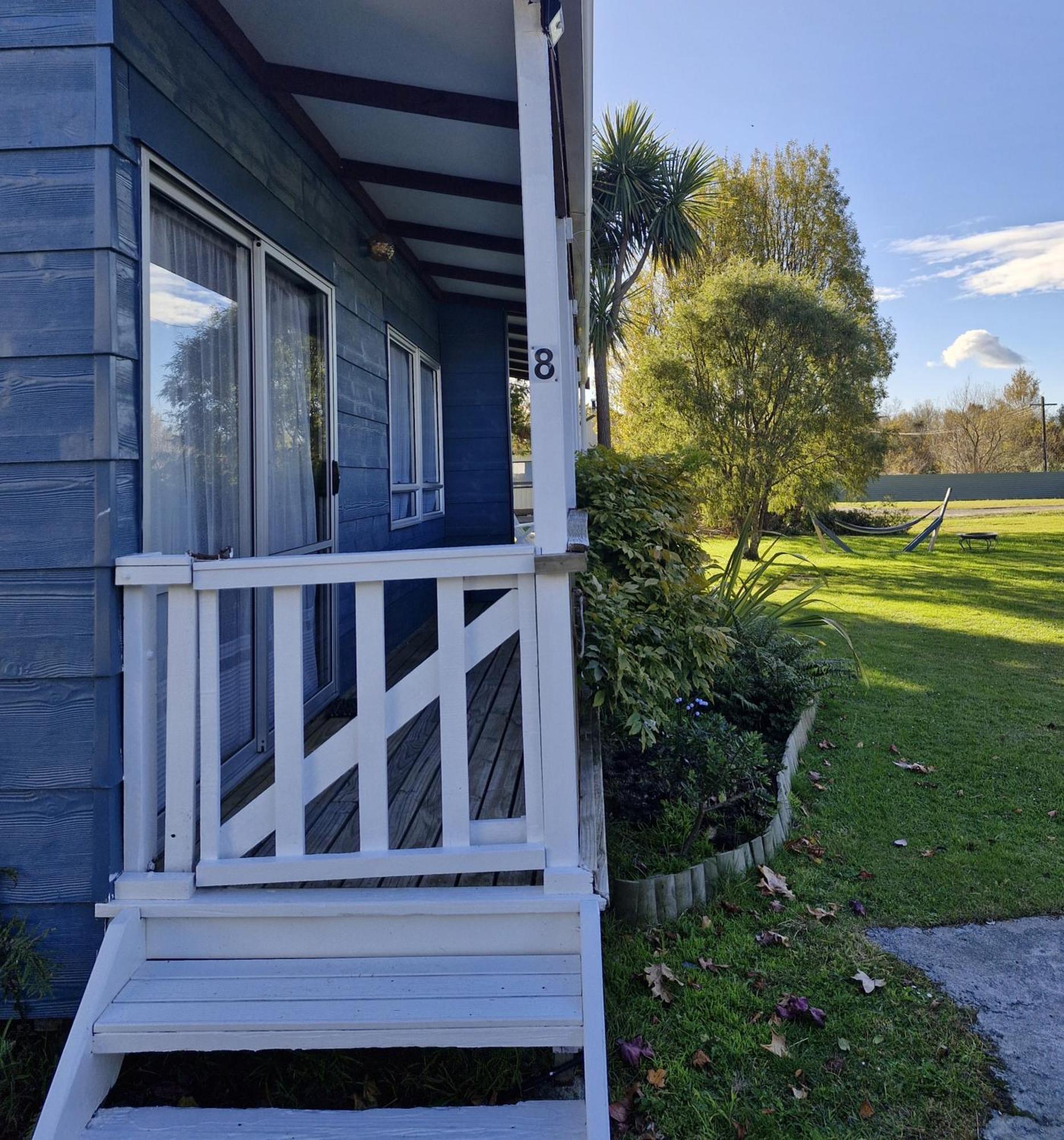 Tokaanu Lodge Motel Turangi Exterior photo